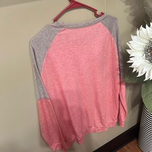 Women's Pink and Gray Raglan Top